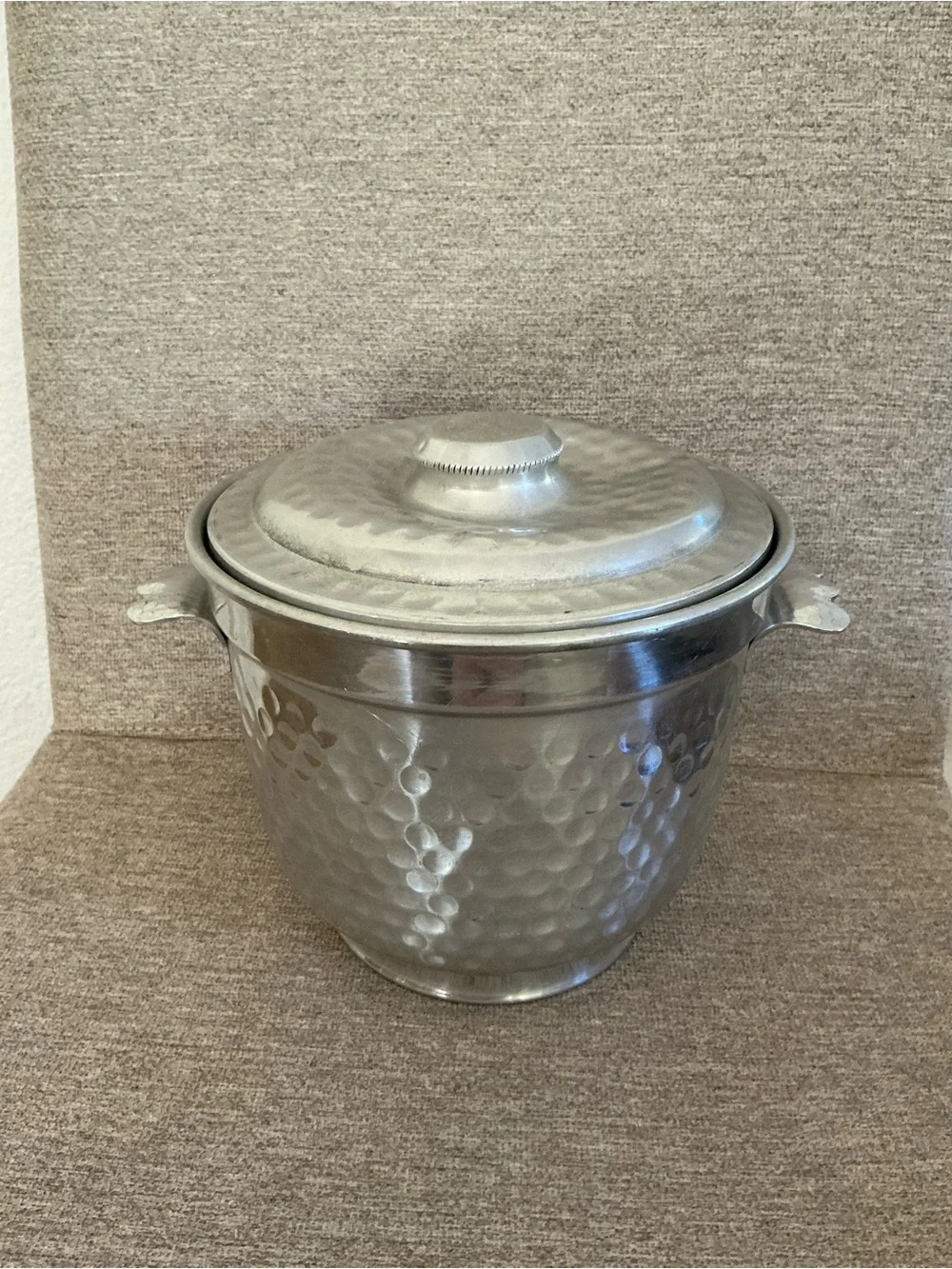 # 869 Mid Century Nasco Italy Hammered Aluminum Ice Bucket